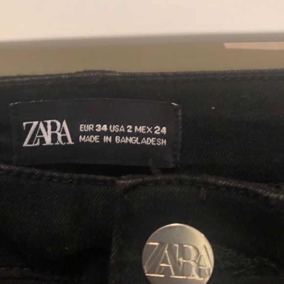MOVING SALE! Zara skinny jeans - Picture 4 of 7
